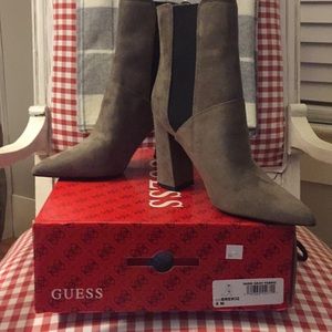 Very fun brand new NEVER worn gray Guess bootie!
